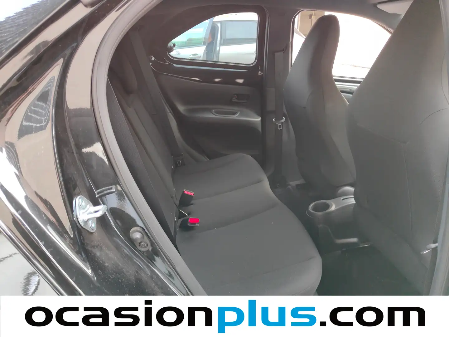 Foto Toyota Aygo X Cross Toyota Aygo X Cross 1.0 VVT-I Play (72 CV)