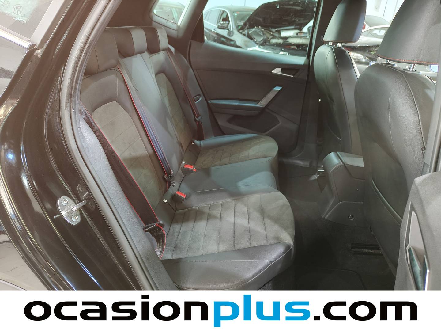 Foto Seat Arona SEAT Arona 1.0 TSI S&S FR XL (115 CV)