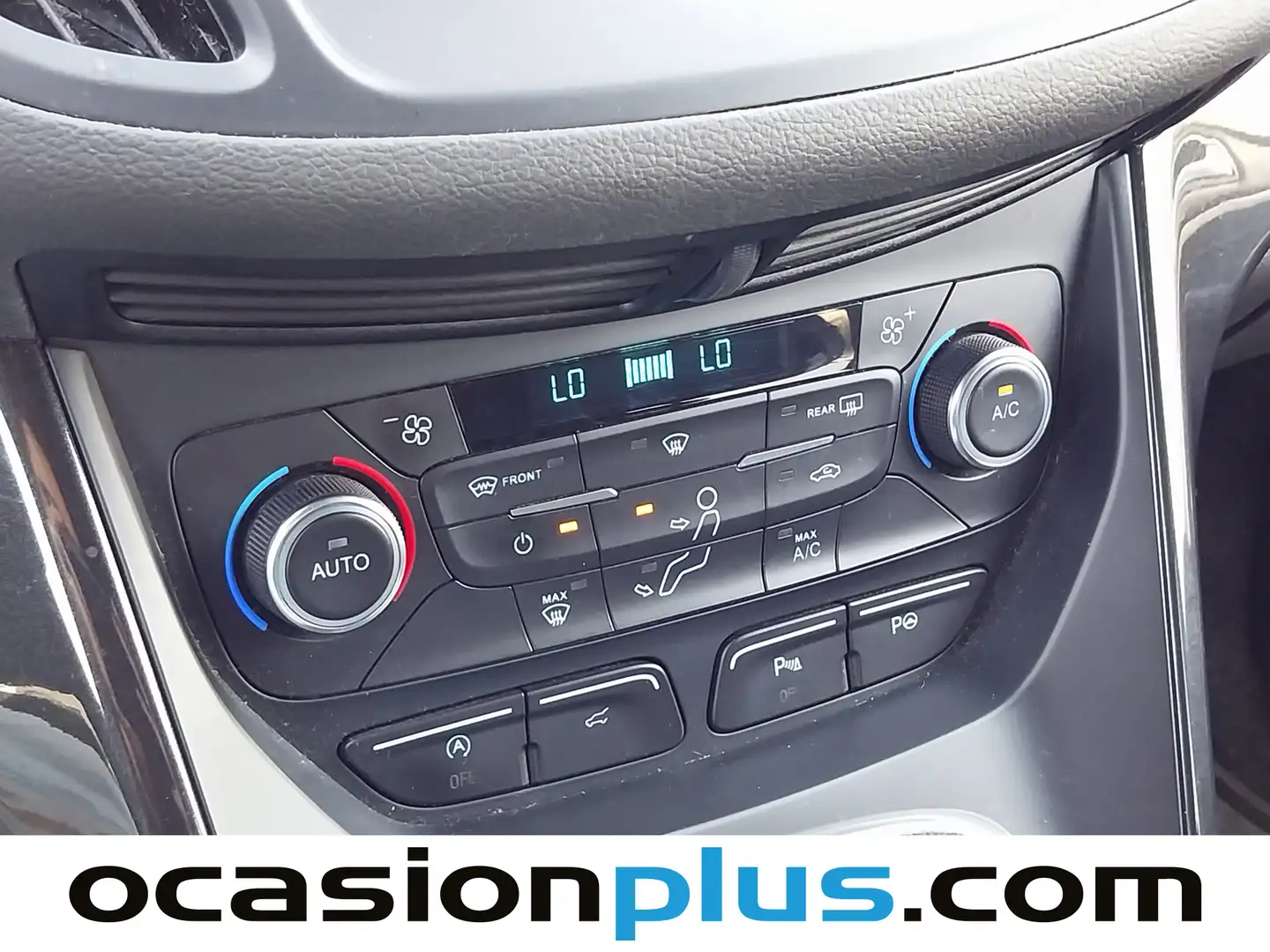 Foto Ford Kuga Ford Kuga 1.5 EcoBoost ST-Line Limited Edition 4x2  (150 CV)