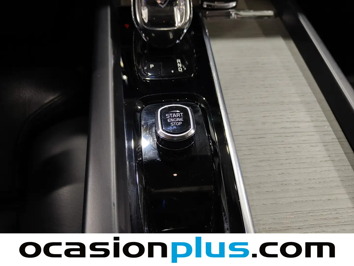 Foto Volvo S60 Volvo S60 B4 G Inscription Auto (197 CV)