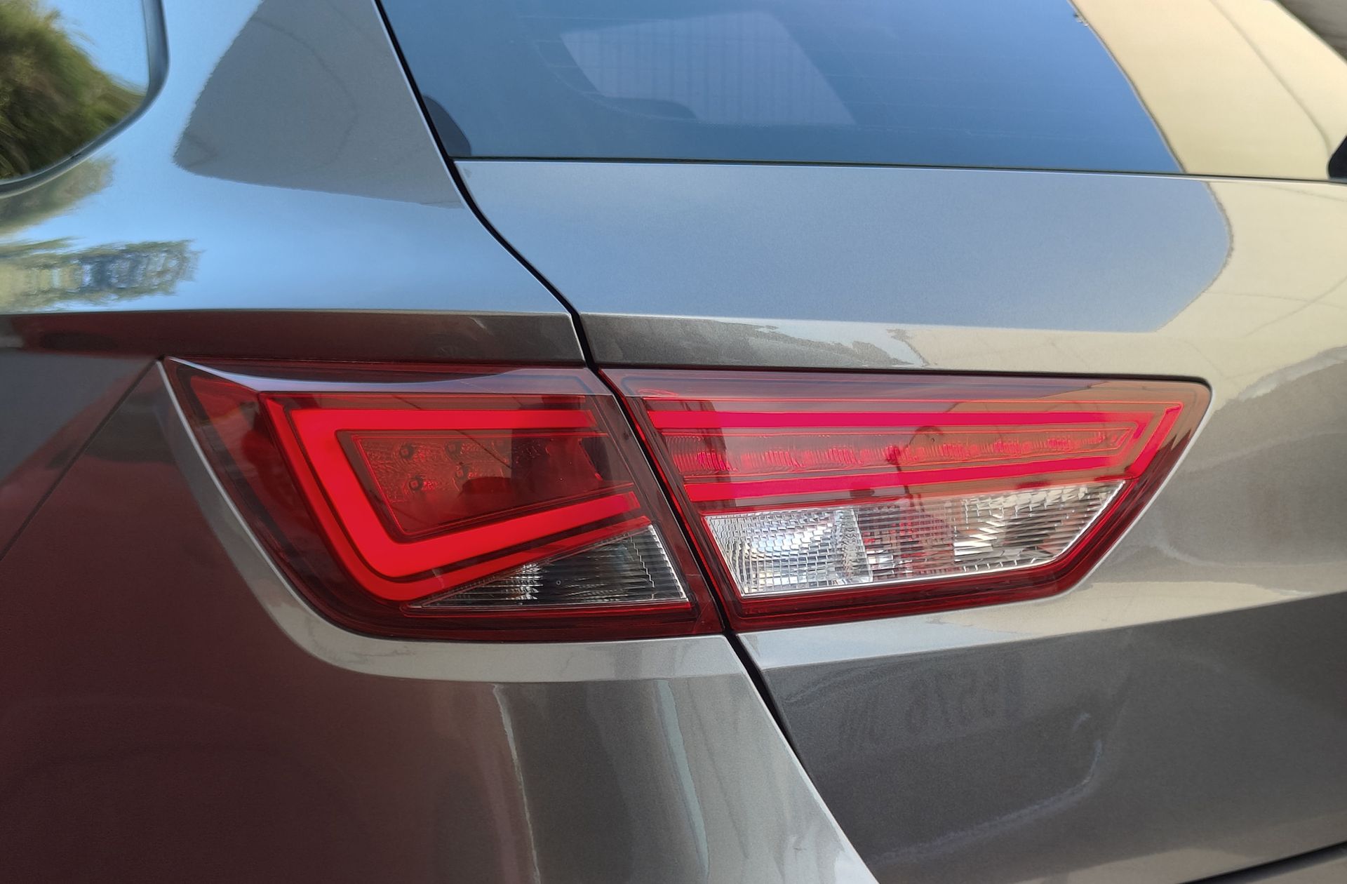 SEAT León ST 2.0 TDI FR - foto 16