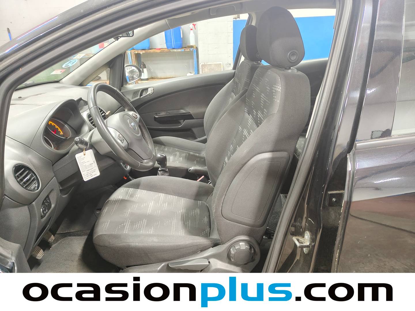 Foto asientos delanteros Opel Corsa Opel Corsa 1.2 C'Mon (85 CV)