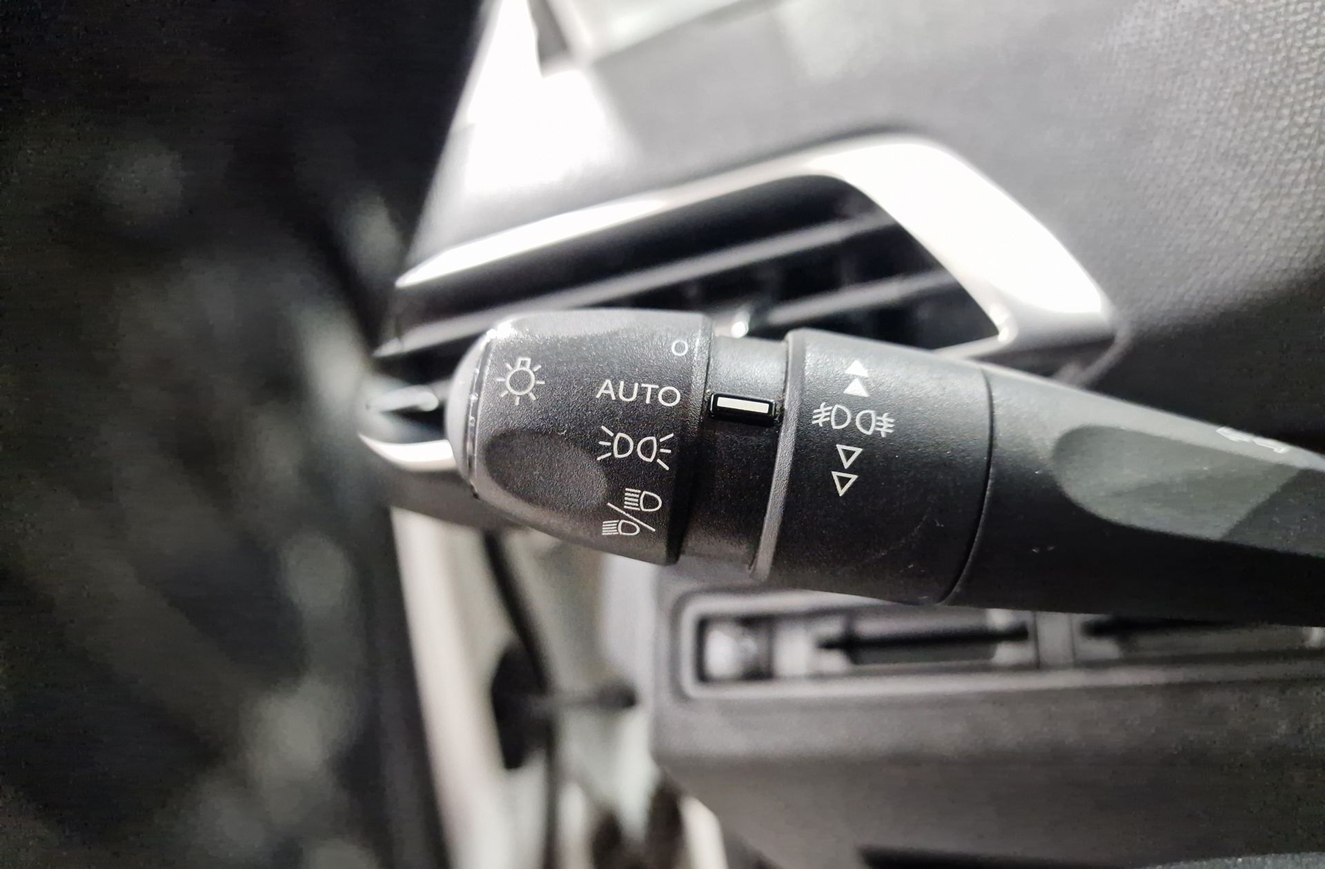 Peugeot 3008 PureTech 130 Active - foto 22
