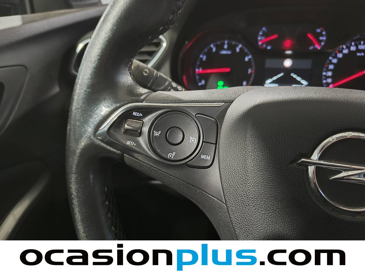 Foto Opel Grandland X Opel Grandland X 1.2 Turbo 120 Aniversario (130 CV)