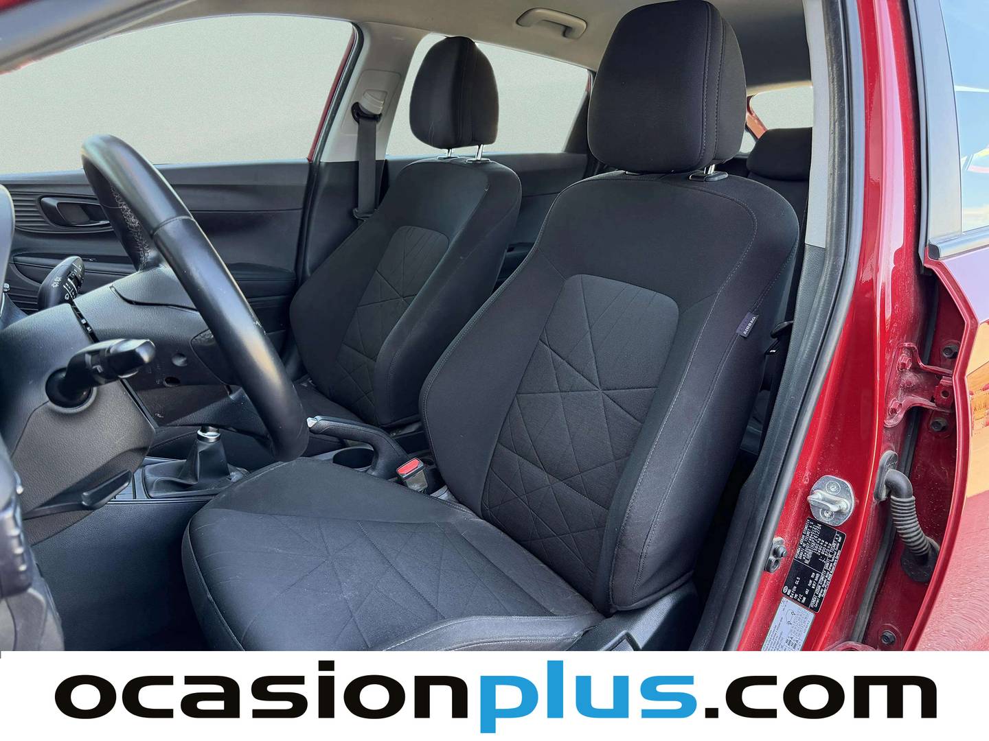Foto asientos delanteros Hyundai Bayon Hyundai Bayon 1.2 MPI Maxx (84 CV)