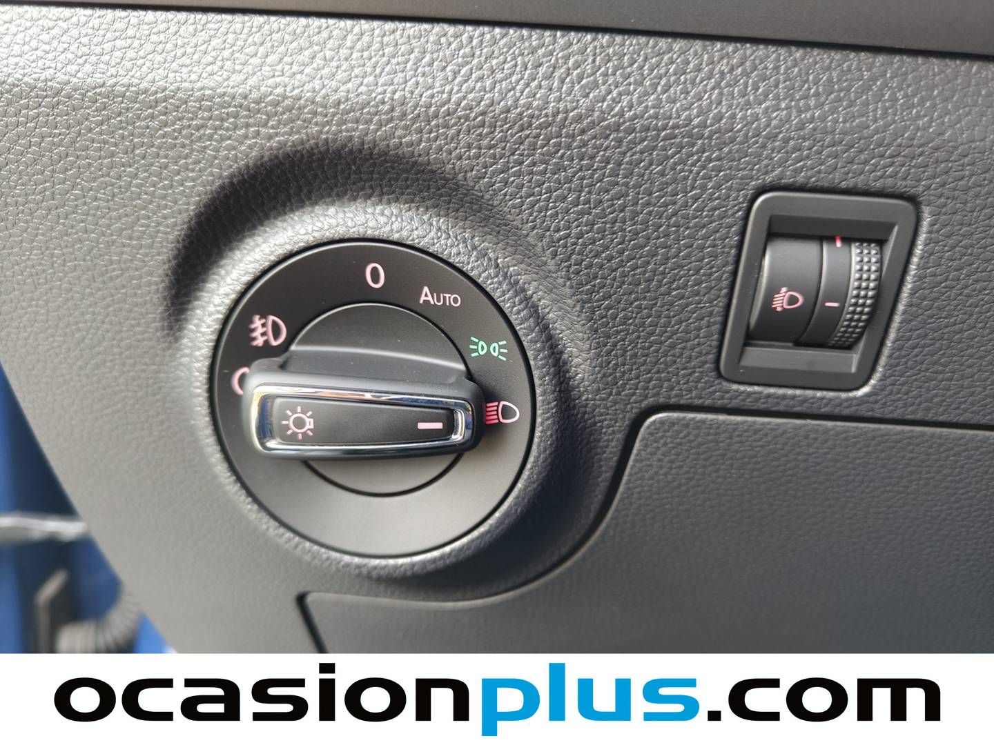 Foto Seat Ibiza SEAT Ibiza 1.0 MPI Style (80 CV)