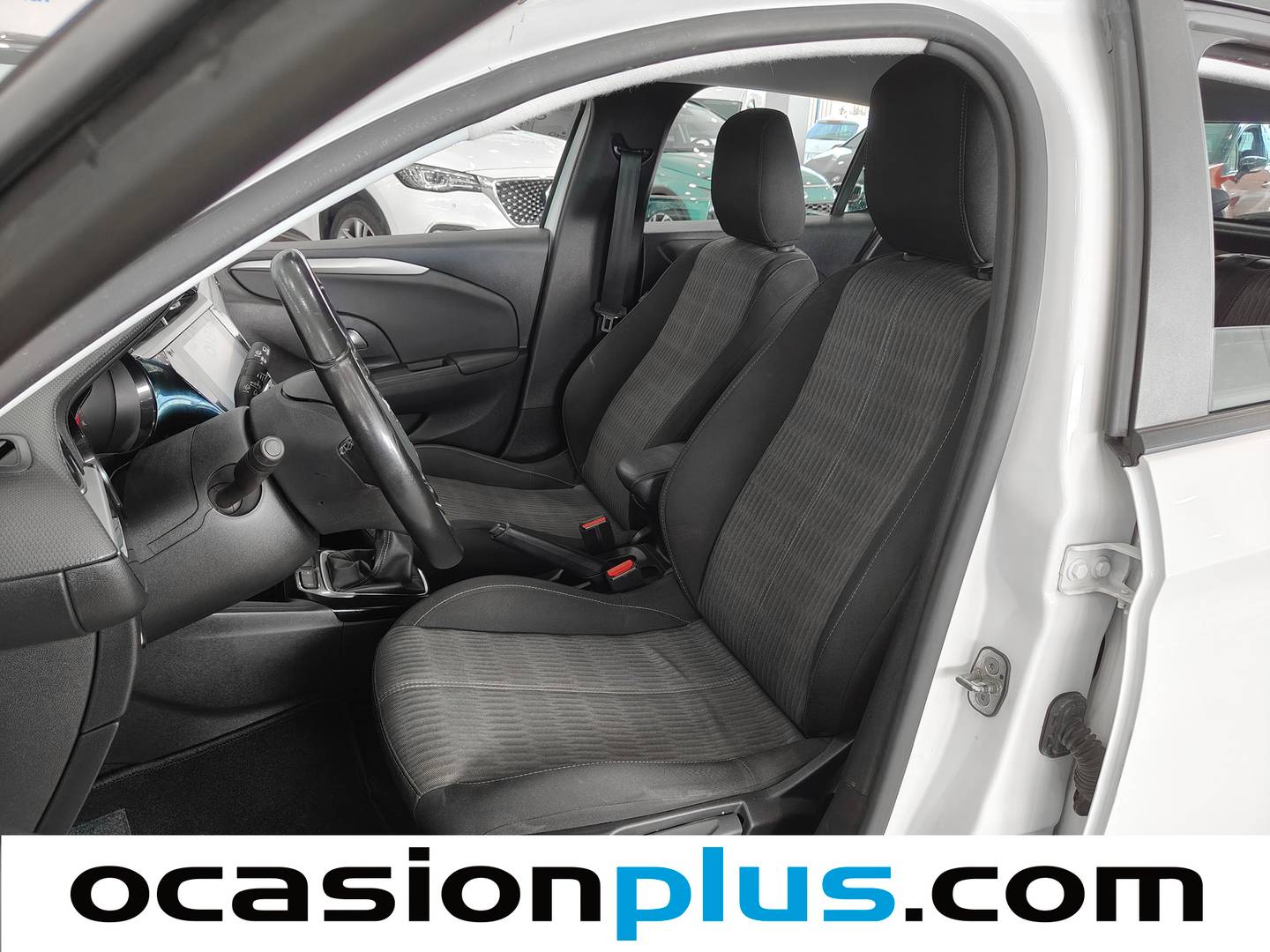 Foto asientos delanteros Opel Corsa Opel Corsa 1.2 XEL S&S Edition (75 CV)