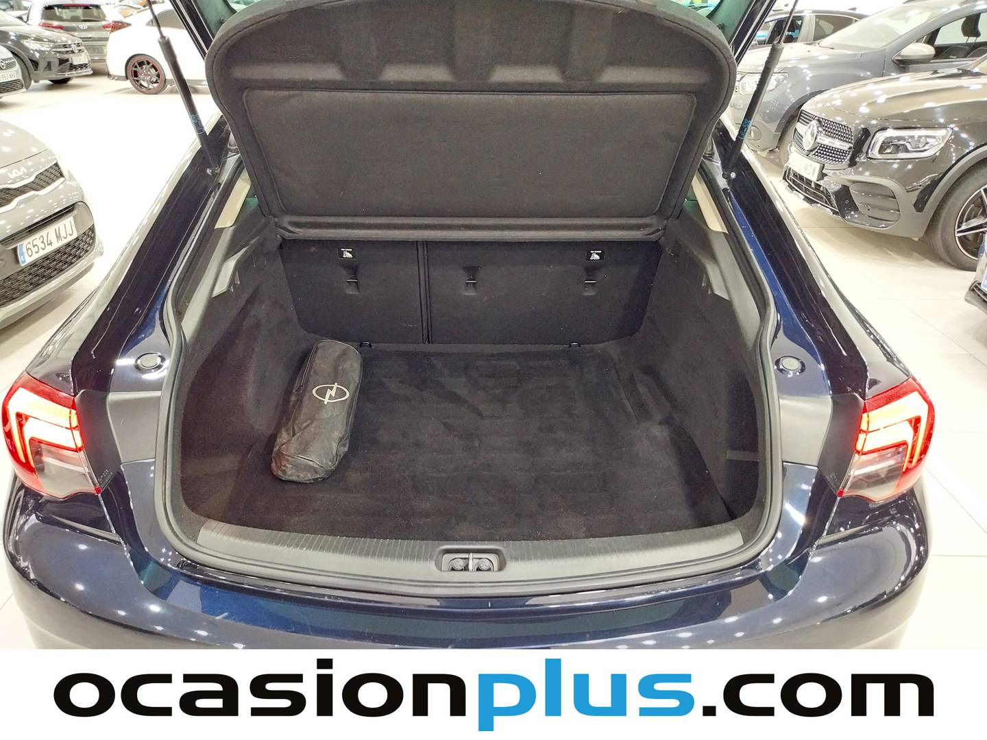 Fotos maletero Opel Insignia Opel Insignia GS 1.6 CDTI Turbo D 120 Aniversario (136 CV)