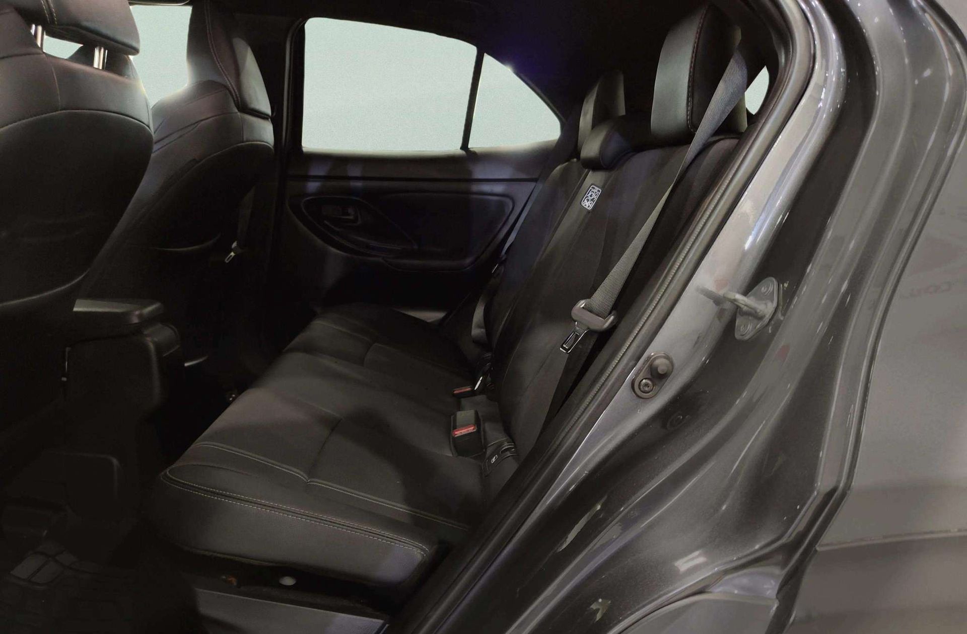 Toyota Yaris Cross 130H Style - foto 11