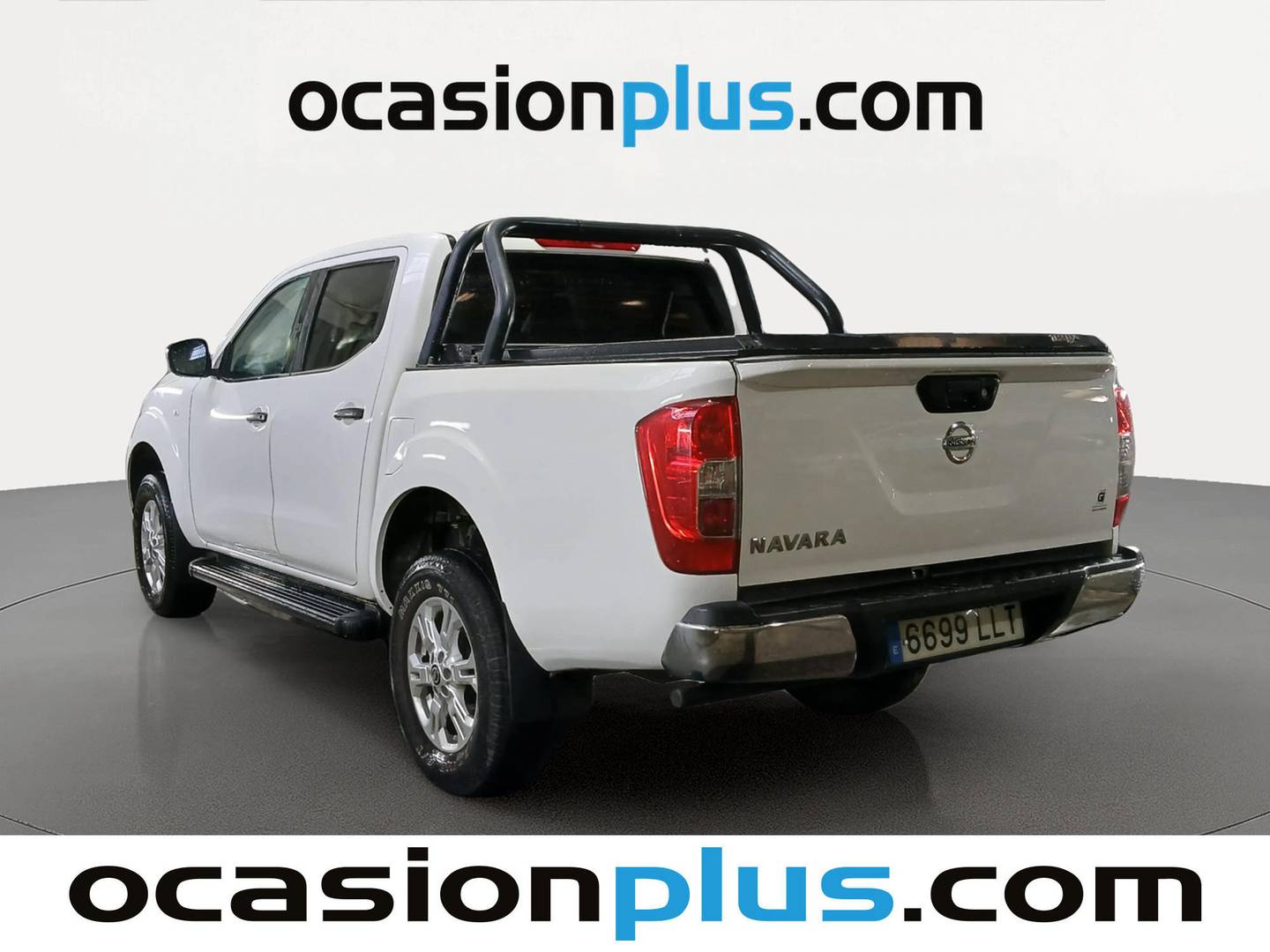 Foto trasera Nissan Navara Nissan Navara PickUp 2.3 dCi Doble Cabina Acenta (163 CV) izquierda