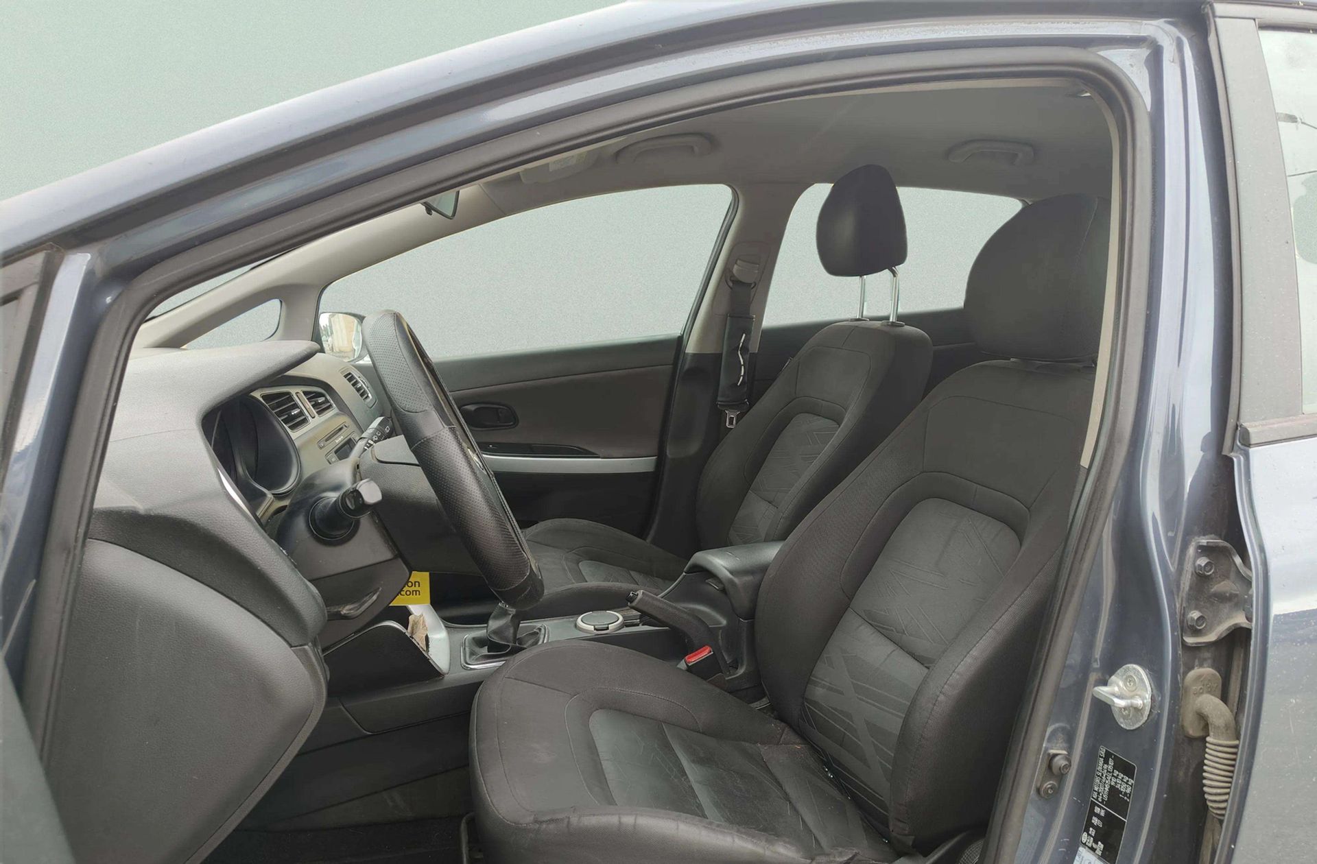 Kia Ceed 1.4 CRDi WGT Concept - foto 8