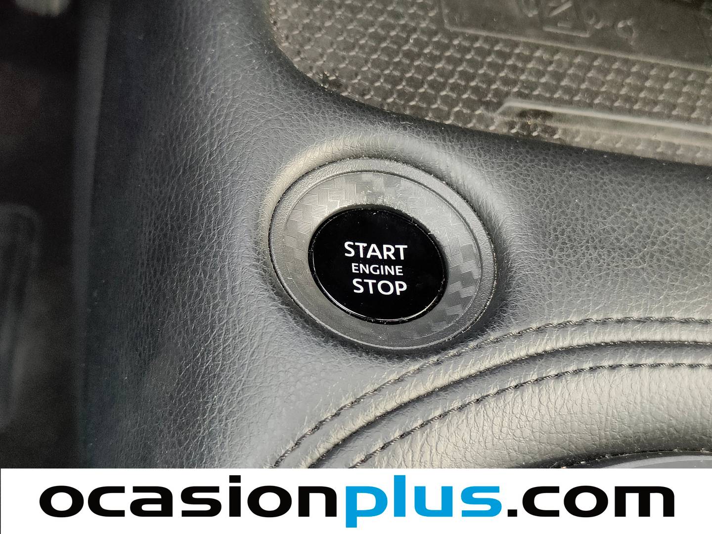 Nissan JUKE Nissan Juke DIG-T N-Connecta 4x2 (114 CV) manual