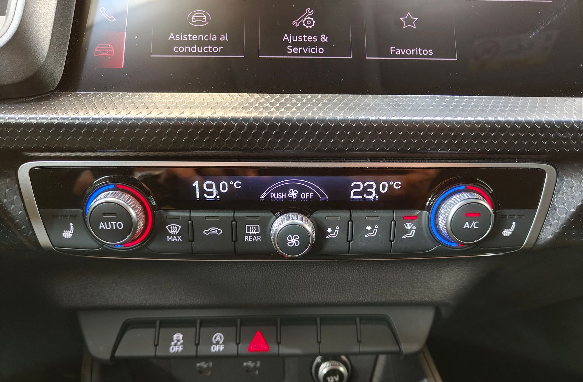 Audi A1 Sportback Sportback Adrenalin 25 TFSI - foto 29