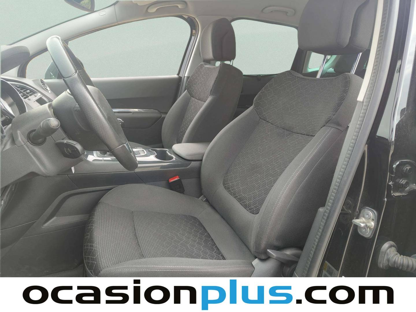 Foto asientos delanteros Peugeot 3008 Peugeot 3008 1.2 PureTech Style (130 CV)