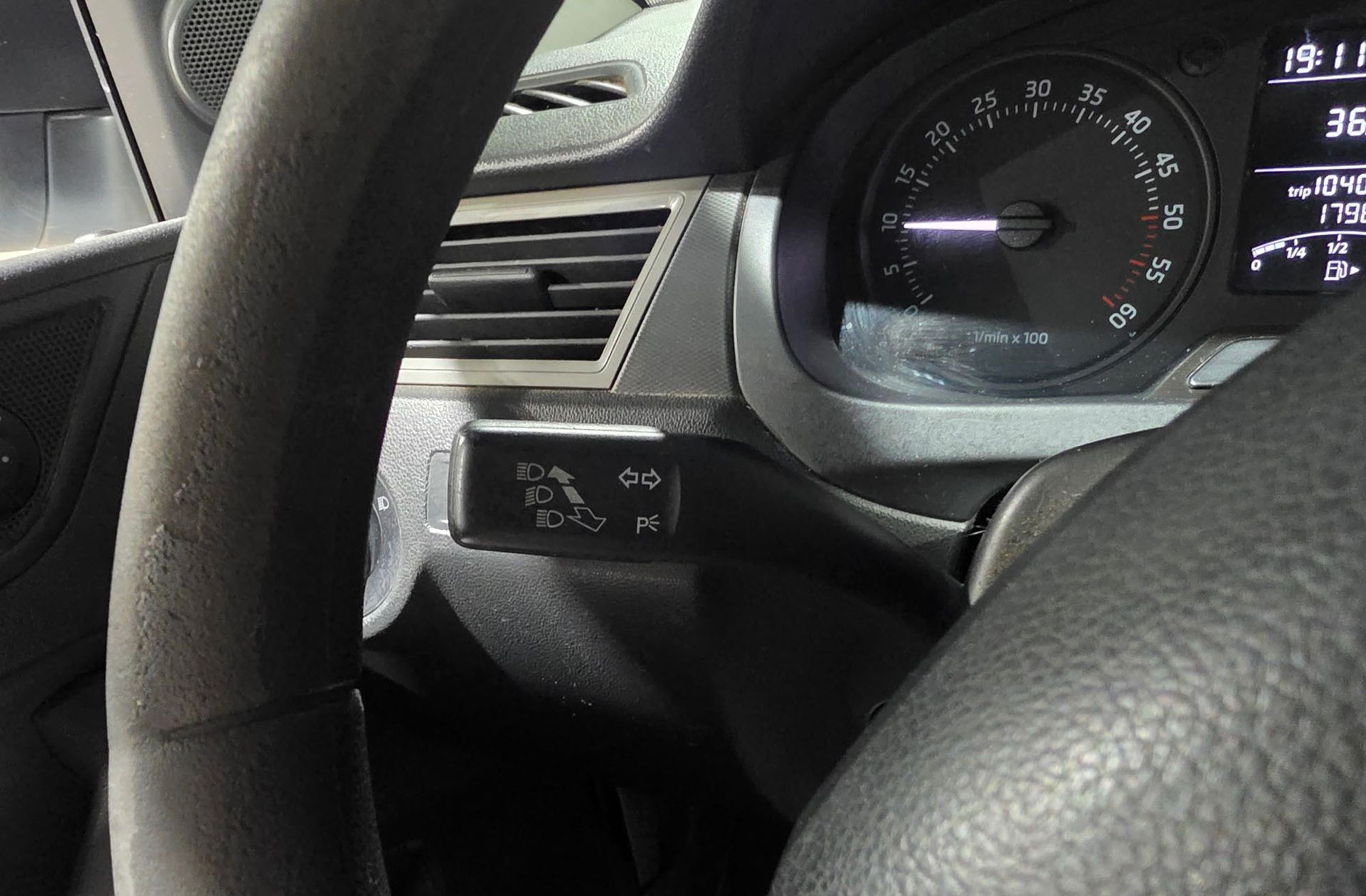 Škoda Spaceback 1.6 TDI Active Green TEC - foto 20