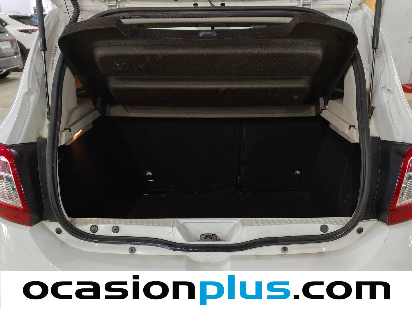 Fotos maletero Dacia Sandero Dacia Sandero 1.2 Ambiance (75 CV)