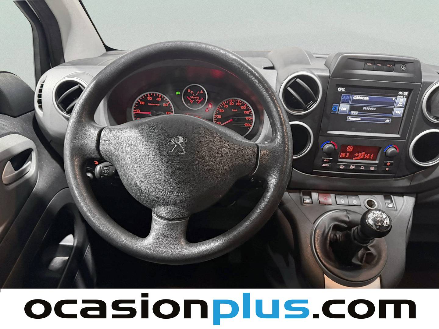 Foto Peugeot Partner Peugeot Partner Tepee Tepee Combi BlueHDI 120 Style (120 CV)