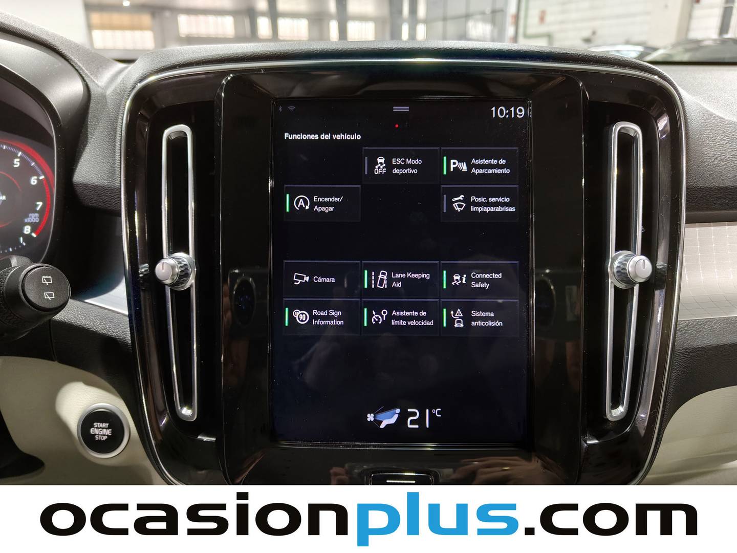 Volvo XC40 Volvo XC40 T3 Business Plus (163 CV) gasolina