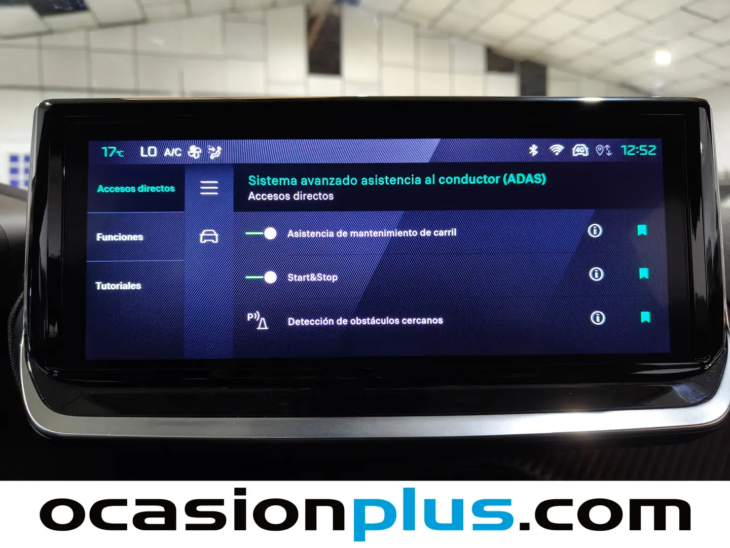 Foto Peugeot 2008 Peugeot 2008 PureTech 100 S&S Allure (100 CV)