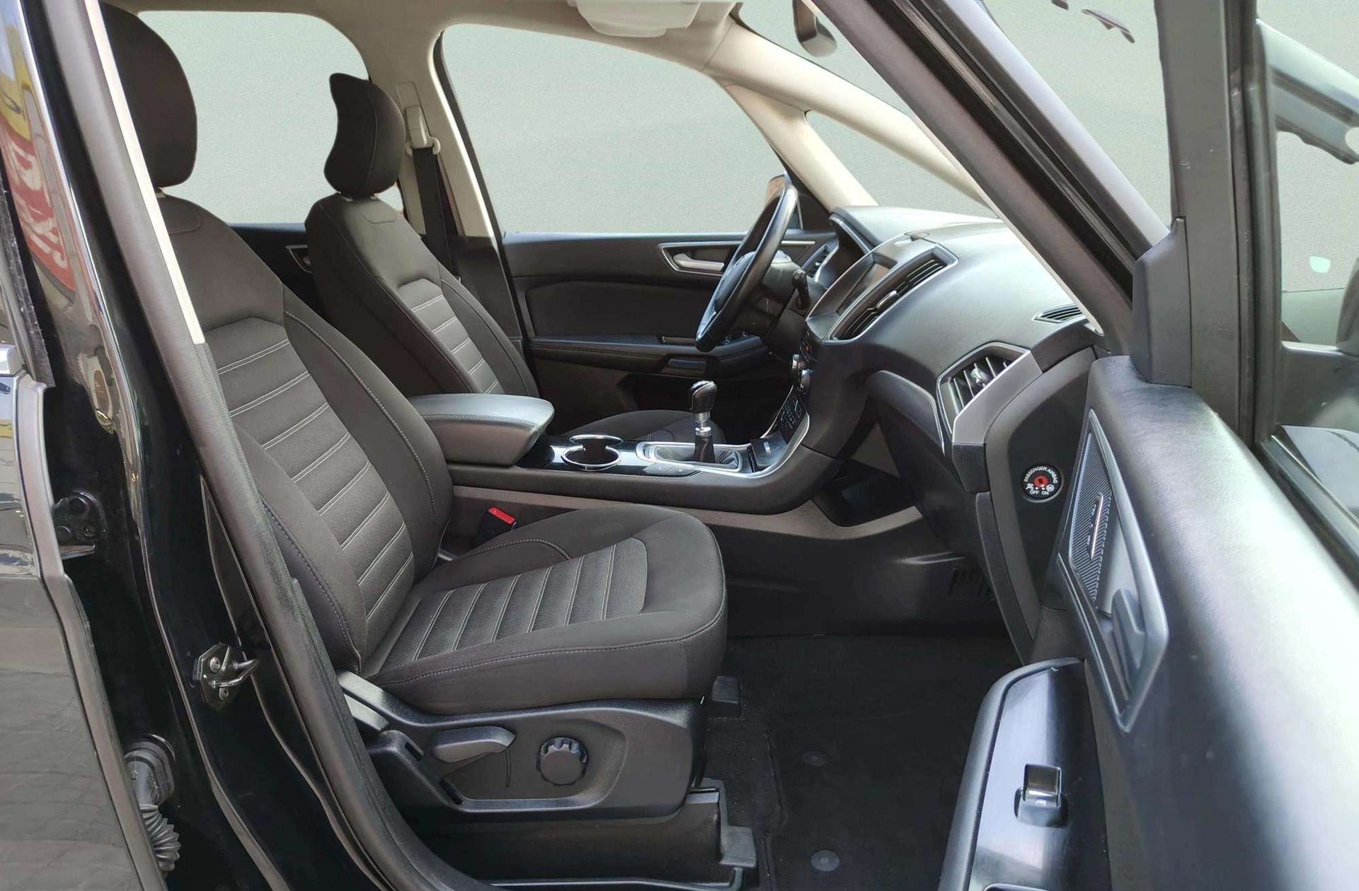 Ford Galaxy 2.0 TDCi Titanium - foto 21