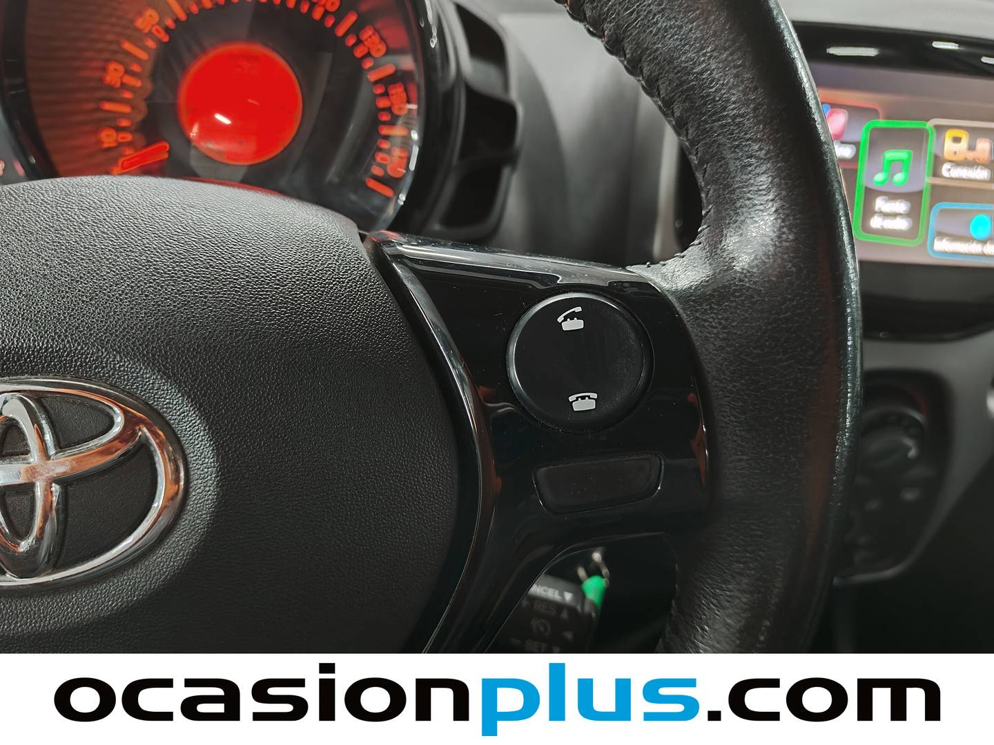 Toyota Aygo Toyota Aygo 1.0 70 x-play (69 CV) seminuevo