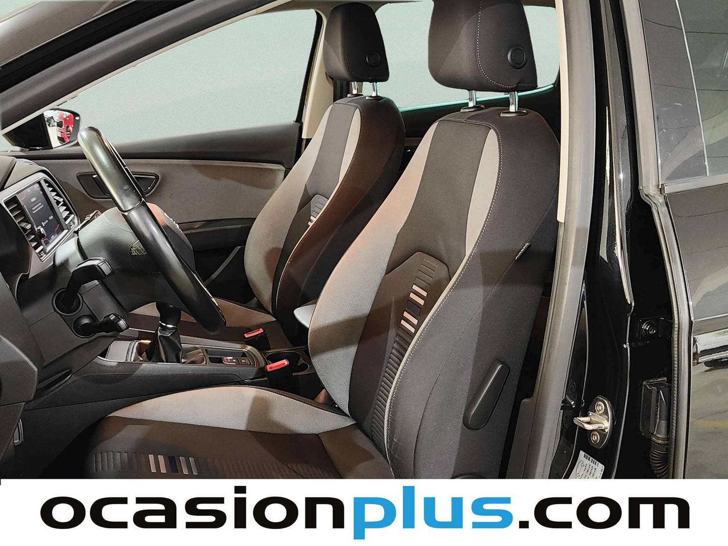 Foto asientos delanteros Seat León Seat León 1.5 TSI S&S Style Visio Edition (130 CV)