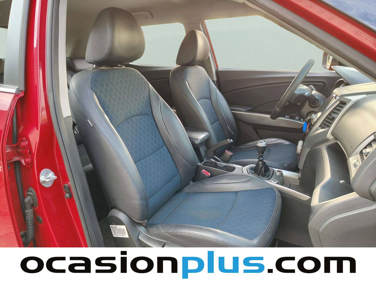 Foto SsangYong Tivoli Ssangyong Tivoli D16T Premium 4x2 (115 CV)