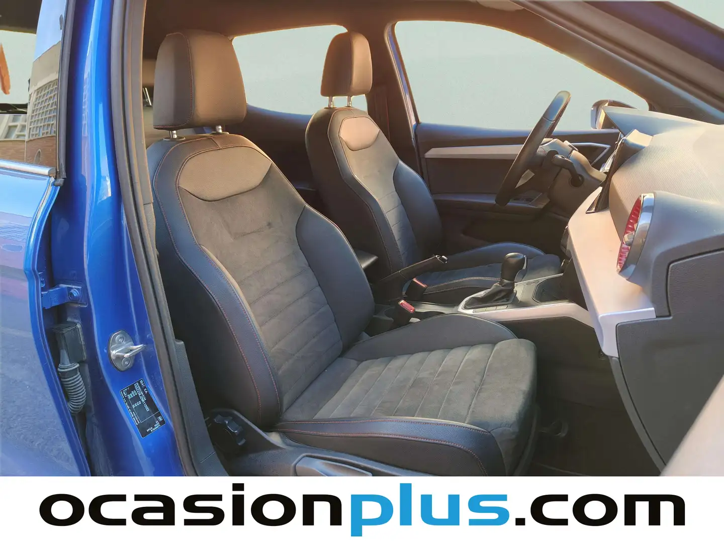 Foto Seat Arona SEAT Arona 1.5 TSI FR Plus DSG (150 CV)