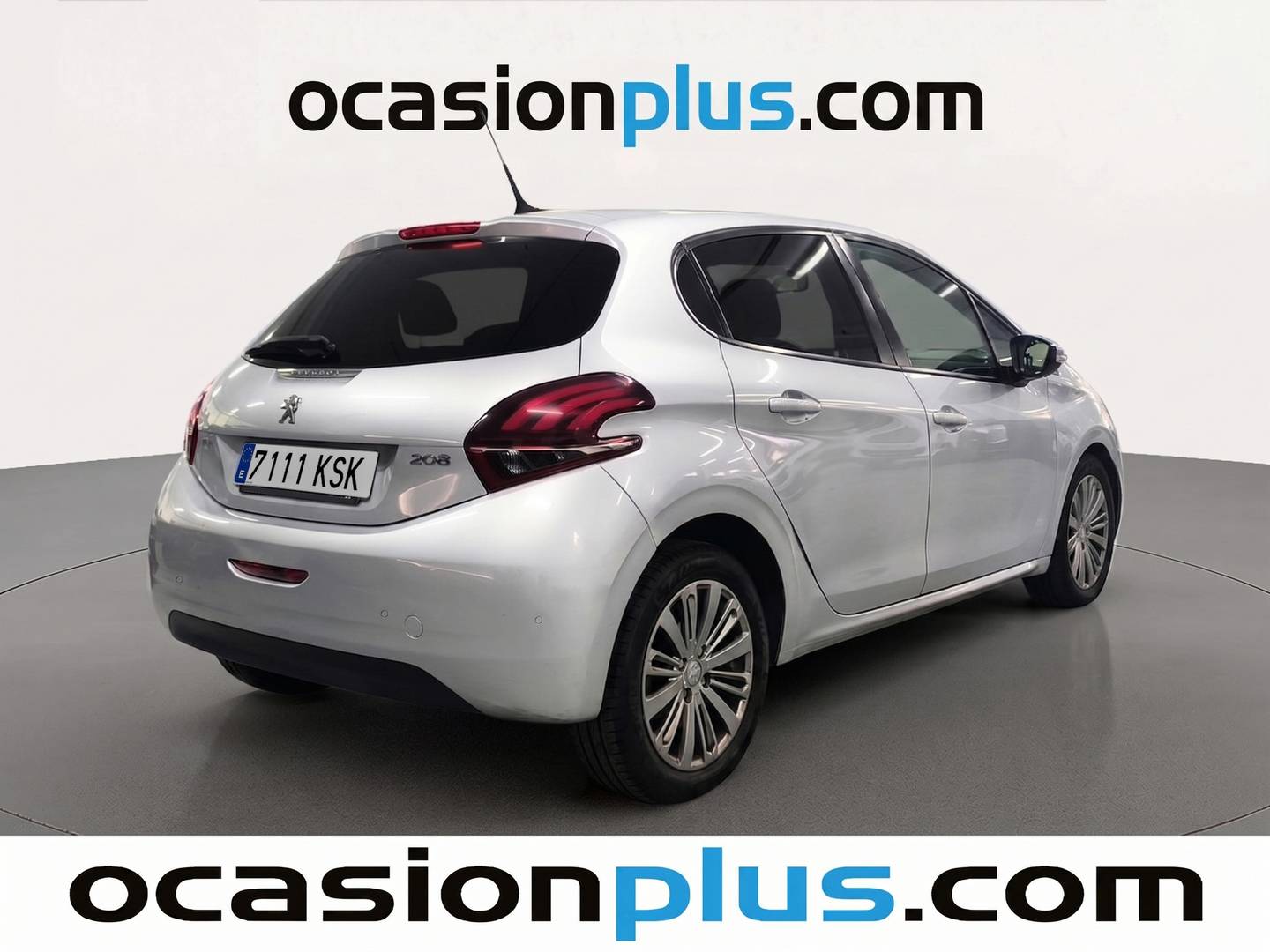 Foto trasera Peugeot 208 Peugeot 208 PureTech Signature (82 CV) izquierda