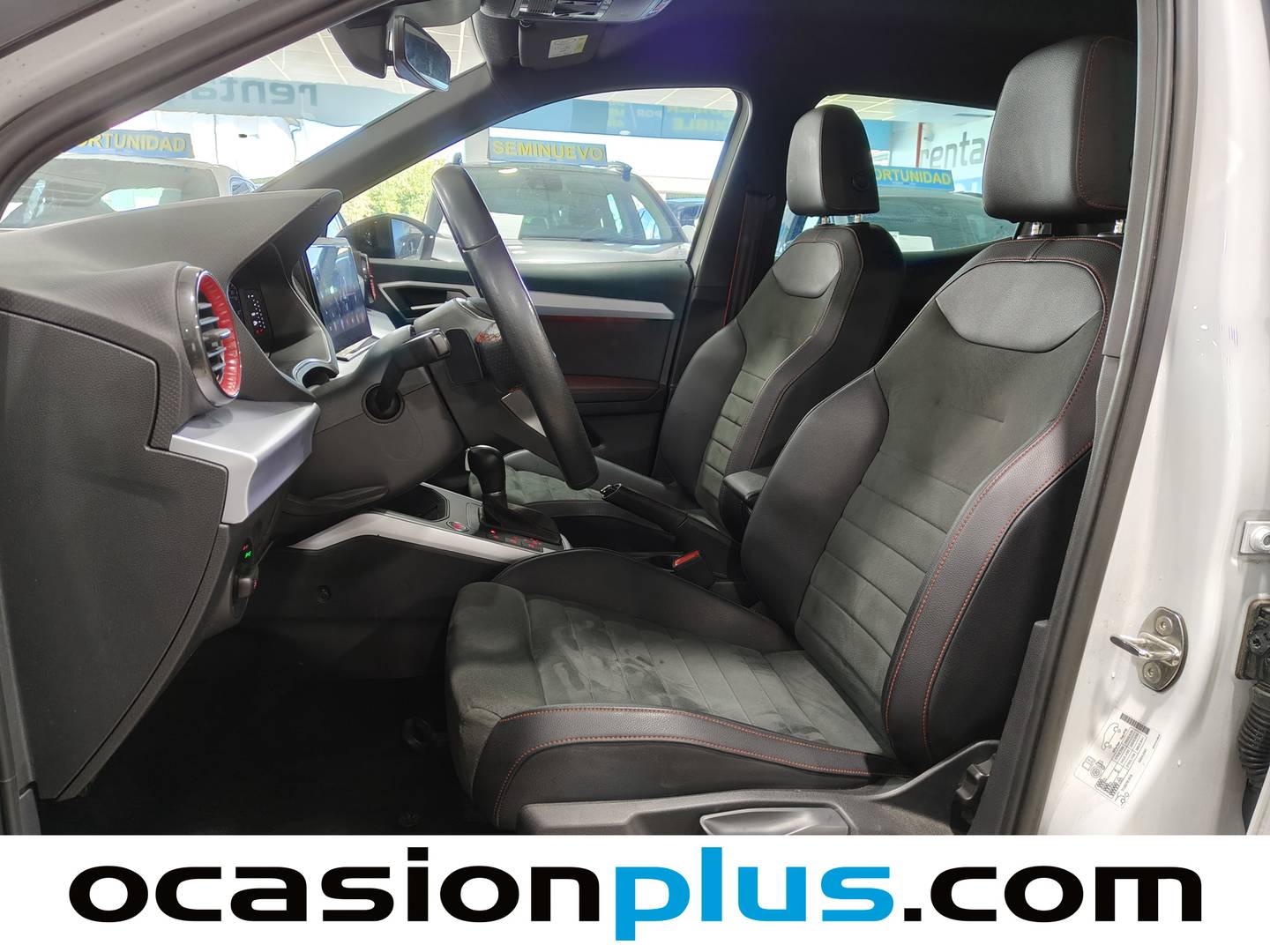 Foto Seat Arona SEAT Arona 1.5 TSI FR XL DSG (150 CV)