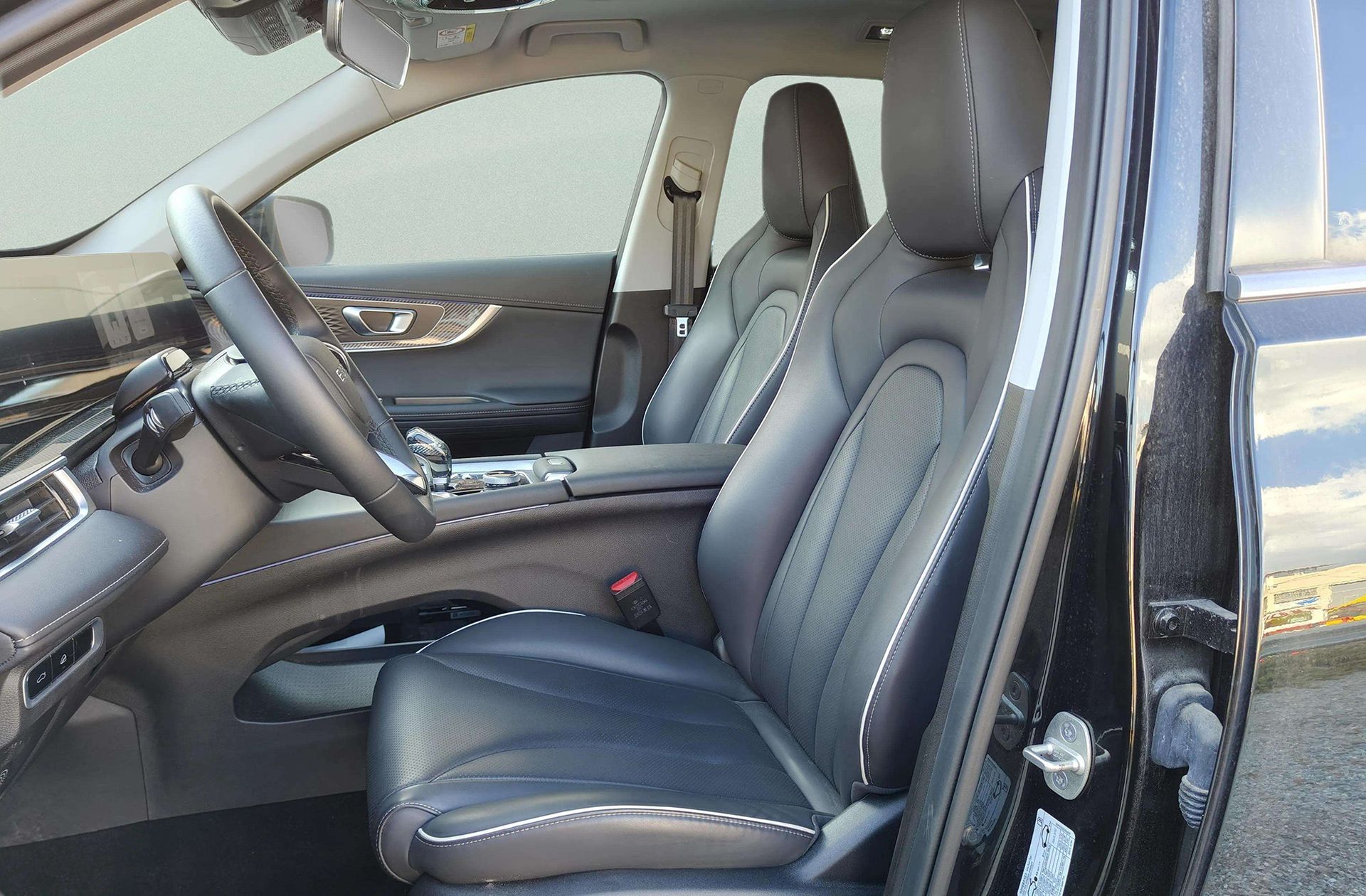 Ebro s700 1.6 T-GDi Luxury 7 DCT - foto 14