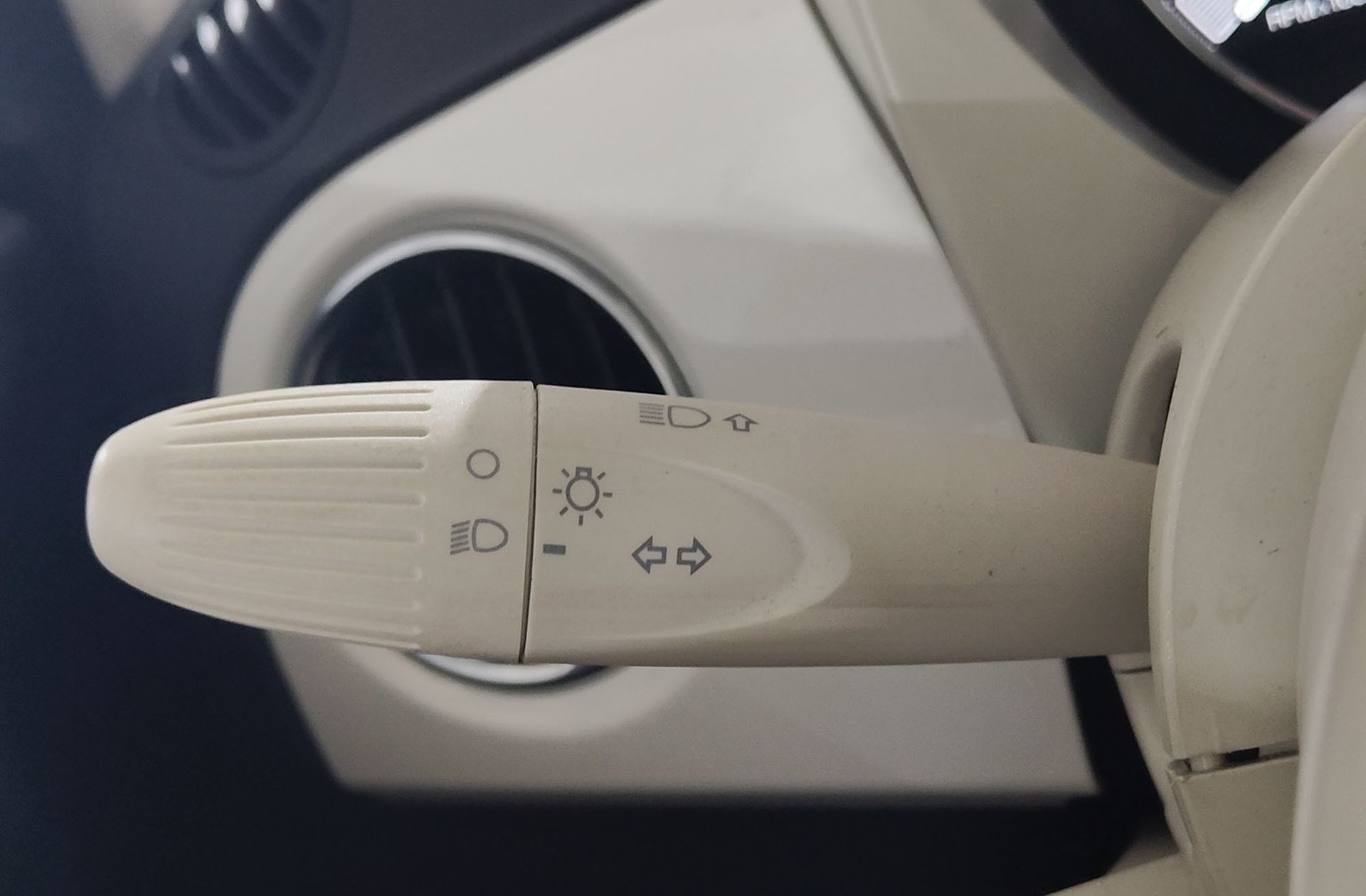 Fiat 500 1.0 Hybrid Dolcevita - foto 24