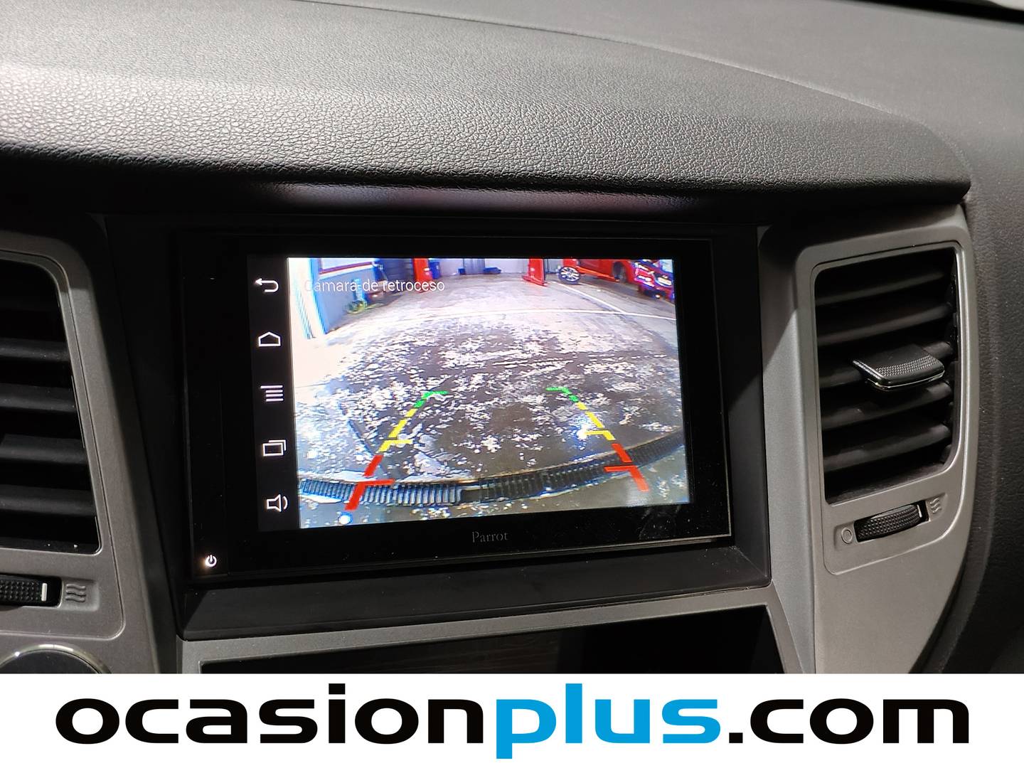 Equipamiento del Hyundai Tucson Hyundai Tucson 1.6 GDI BlueDrive Essence 4x2 (131 CV)