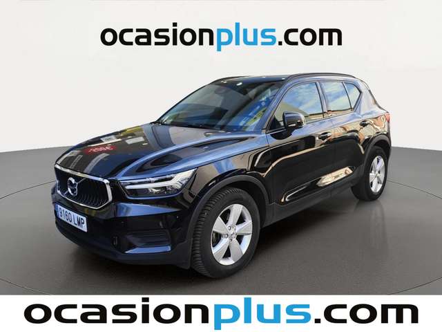 Volvo XC40 T3 Momentum Core (163 CV) de segunda mano