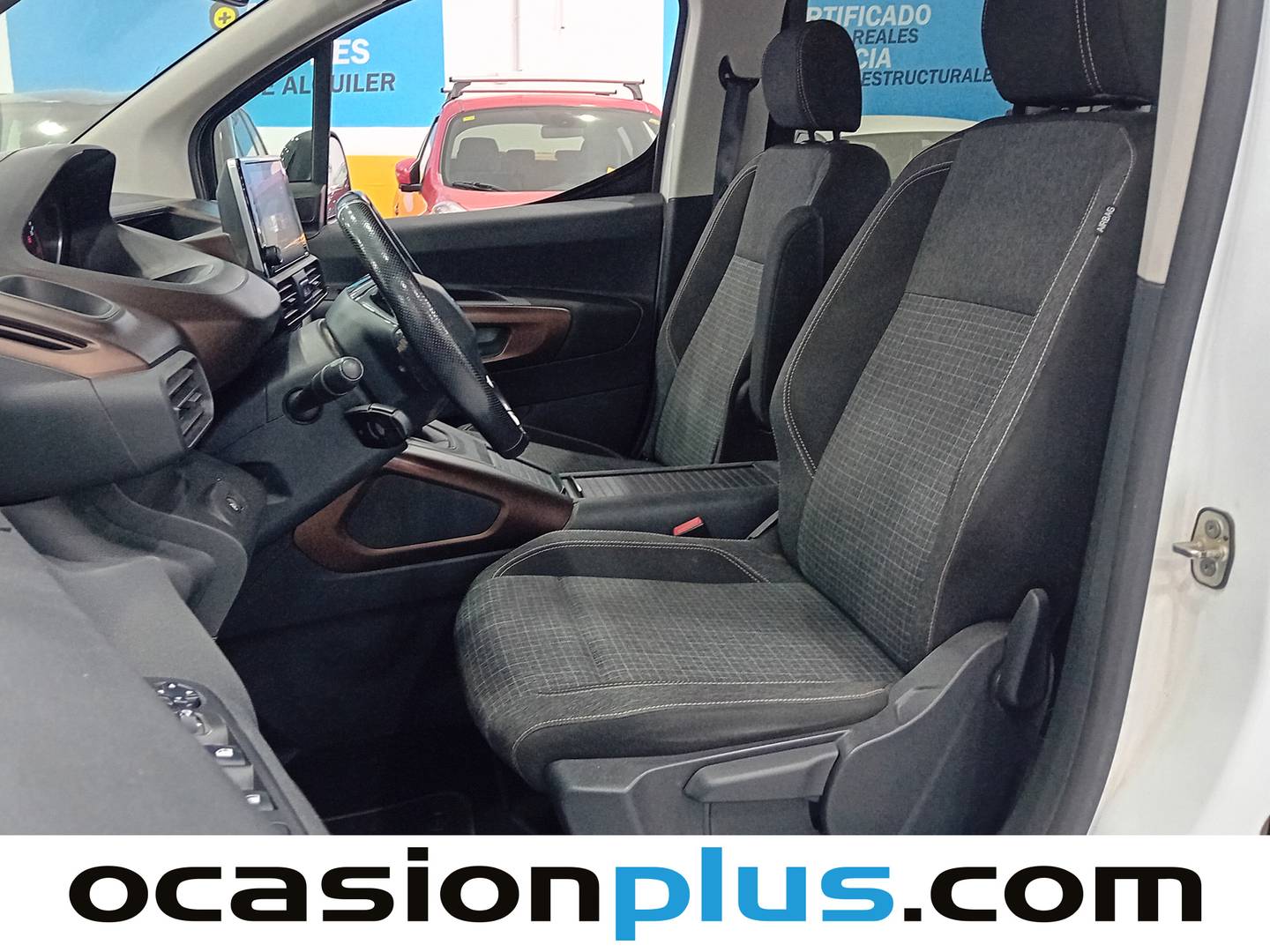 Foto Peugeot Rifter Peugeot Rifter BlueHDi 130 GT Line Standard  (130 CV)