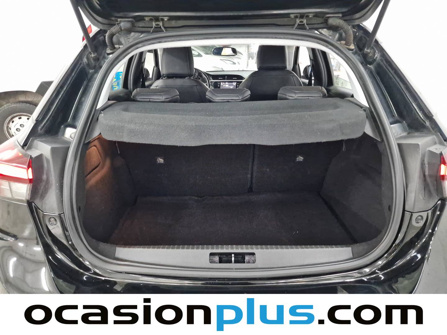 Fotos maletero Opel Corsa Opel Corsa 1.2 Turbo XHL Elegance Auto (100 CV)