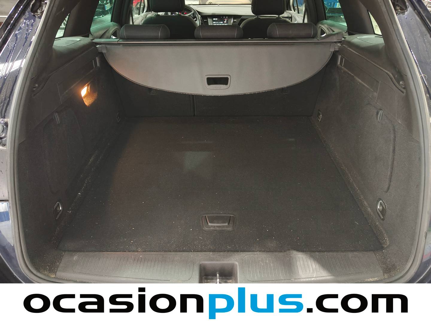 Fotos maletero Opel Astra Opel Astra Sports Tourer 1.4 Turbo Dynamic (125 CV)