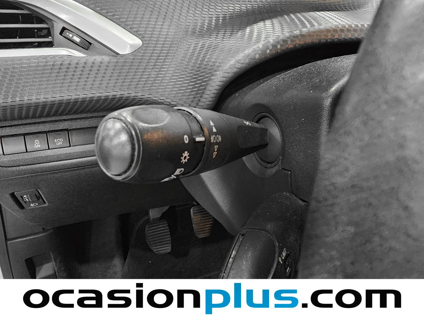 Foto Peugeot 2008 Peugeot 2008 BlueHDi 100 S&S Active (100 CV)