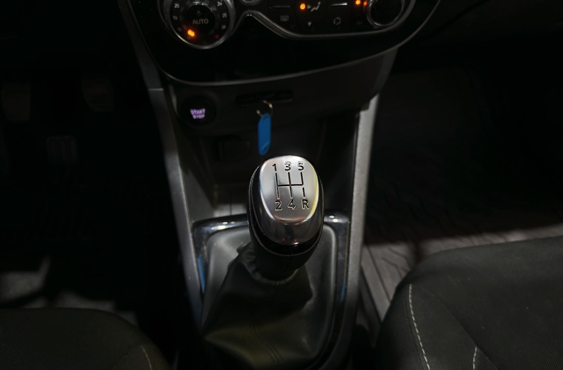 Renault Clio Limited TCe - foto 5