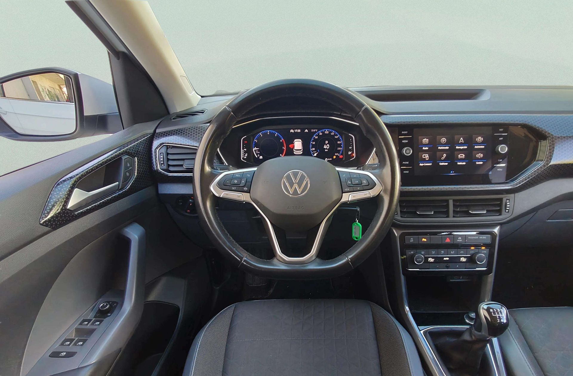 Volkswagen T-Cross Sport 1.0 TSI Pack R-Line - foto 23