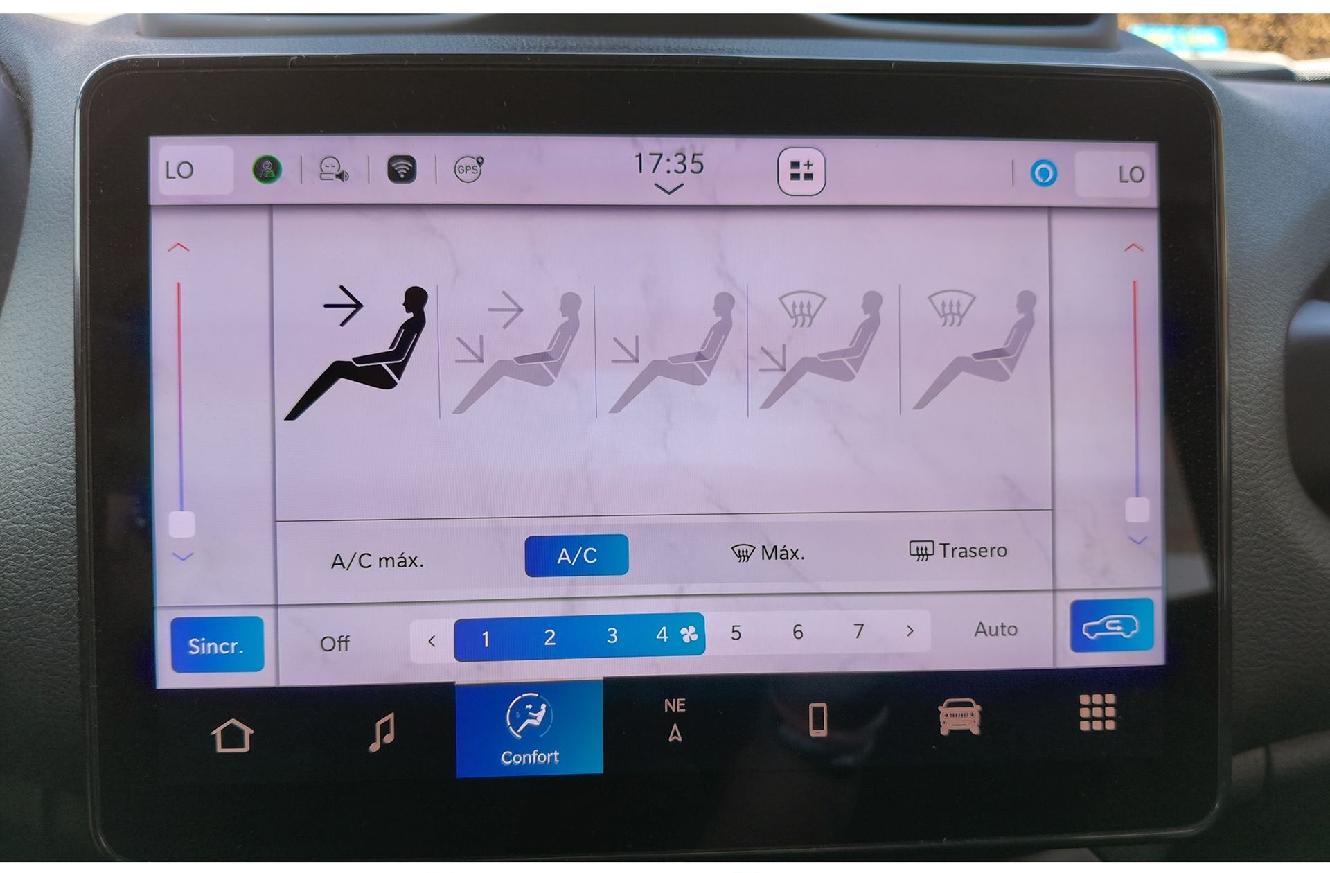 Jeep Renegade eHybrid 1.5 Limited ATX - foto 32