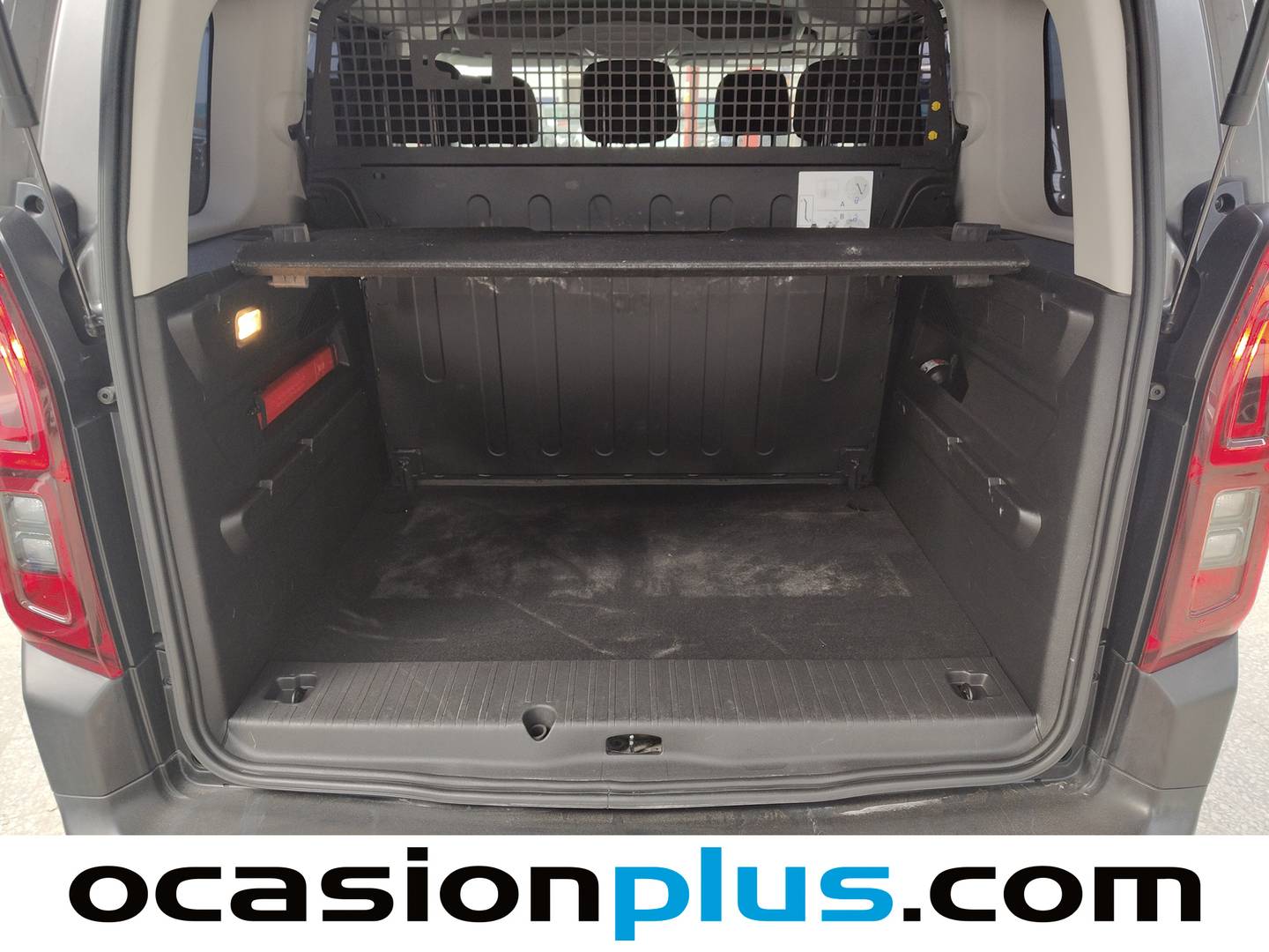 Fotos maletero Citroën Berlingo Citroen Berlingo PureTech 110 S&S Talla M Feel Business (110 CV)