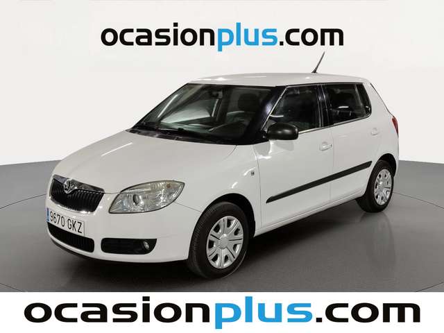 Skoda Fabia 1.2 Young (60 CV) de segunda mano