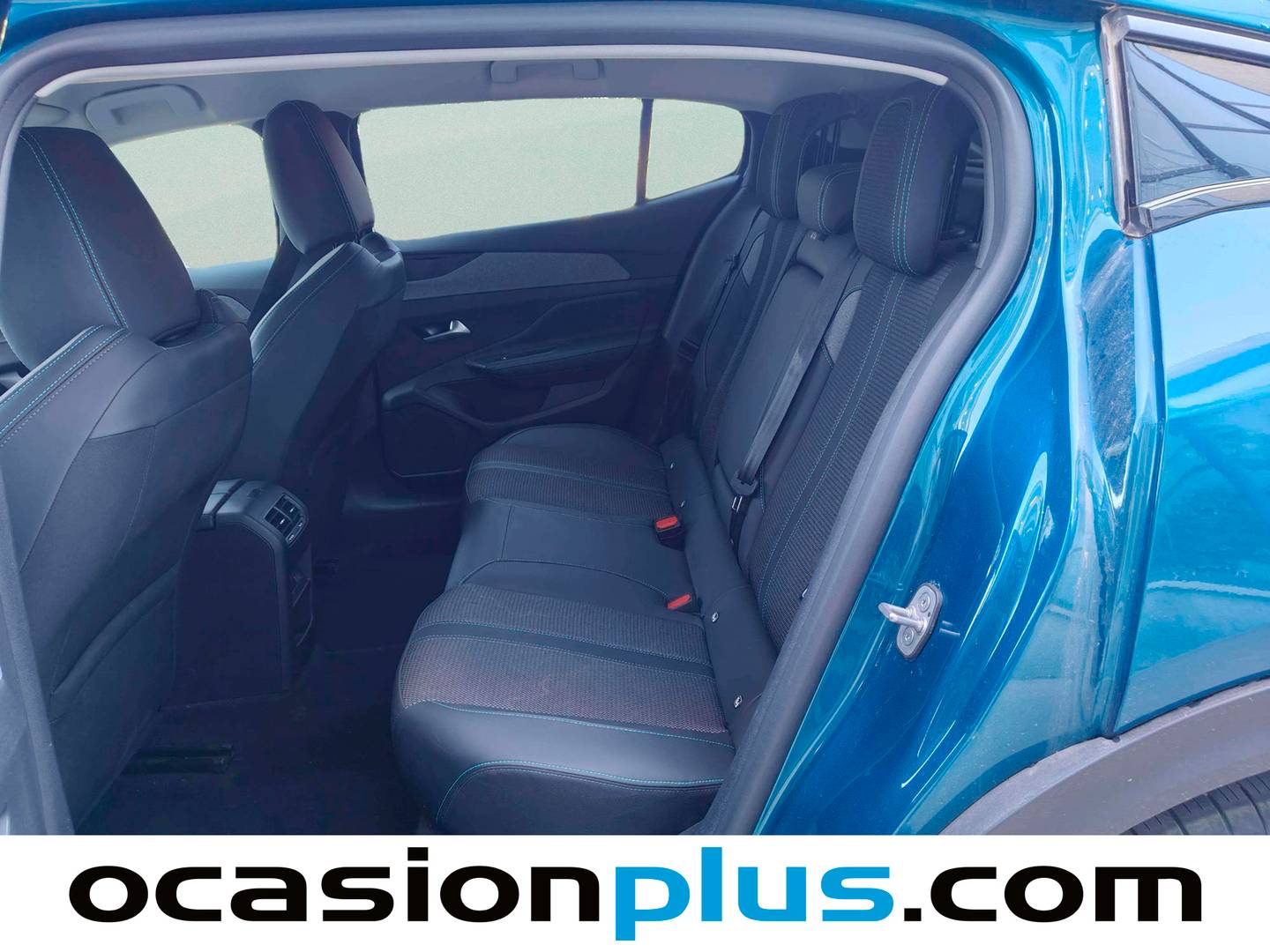 Foto asientos traseros Peugeot 408 Peugeot 408 Allure Hybrid eDCS6 (136 CV)