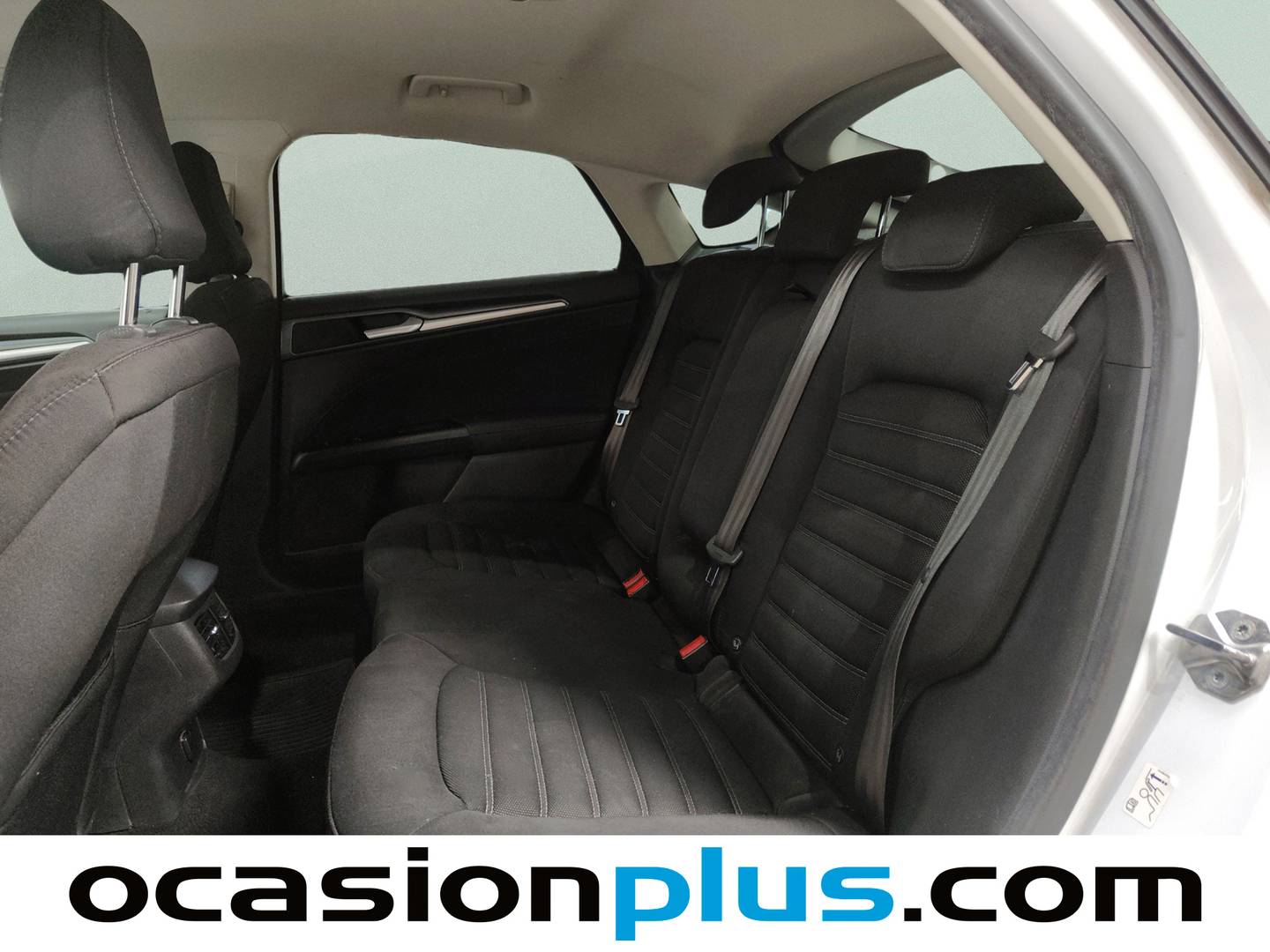 Foto asientos traseros Ford Mondeo Ford Mondeo 1.0 EcoBoost Trend (125 CV)