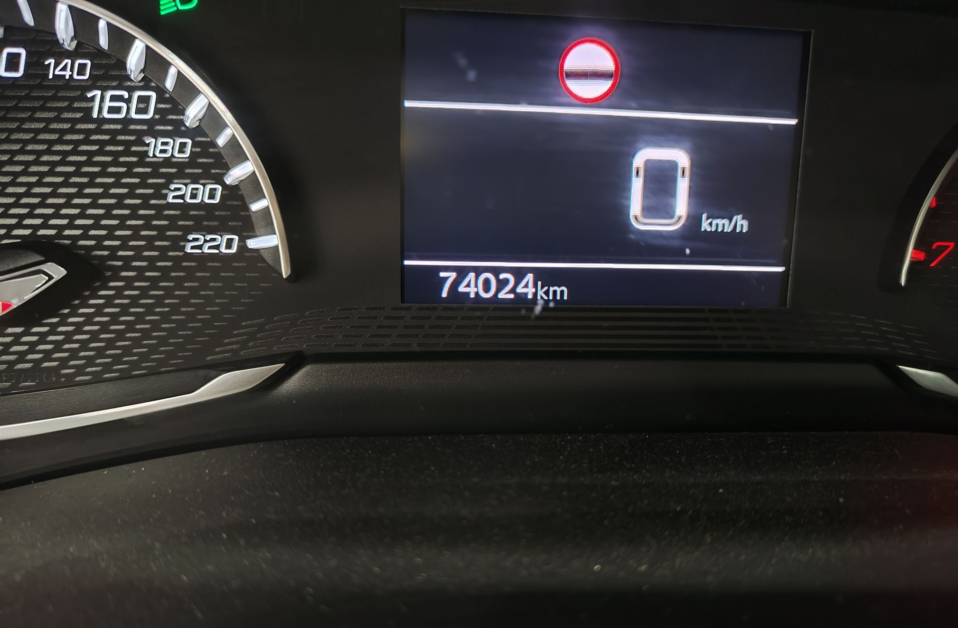 Peugeot 2008 PureTech 100 Allure - foto 10