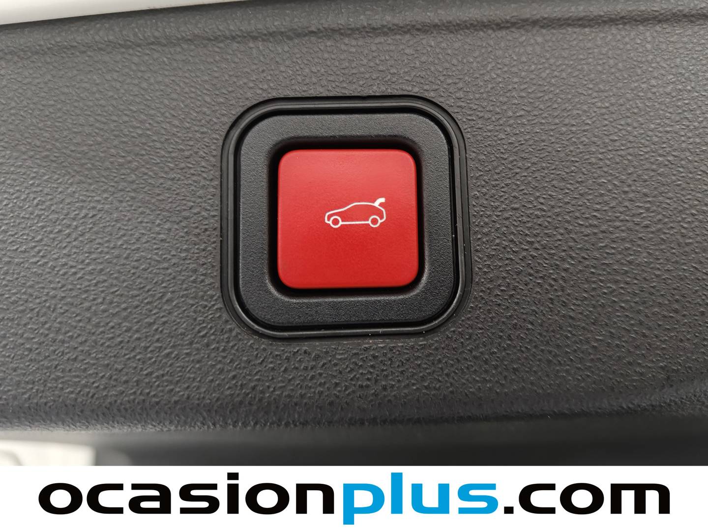 Foto Jeep Avenger Jeep Avenger 1.2 G Summit (100 CV)