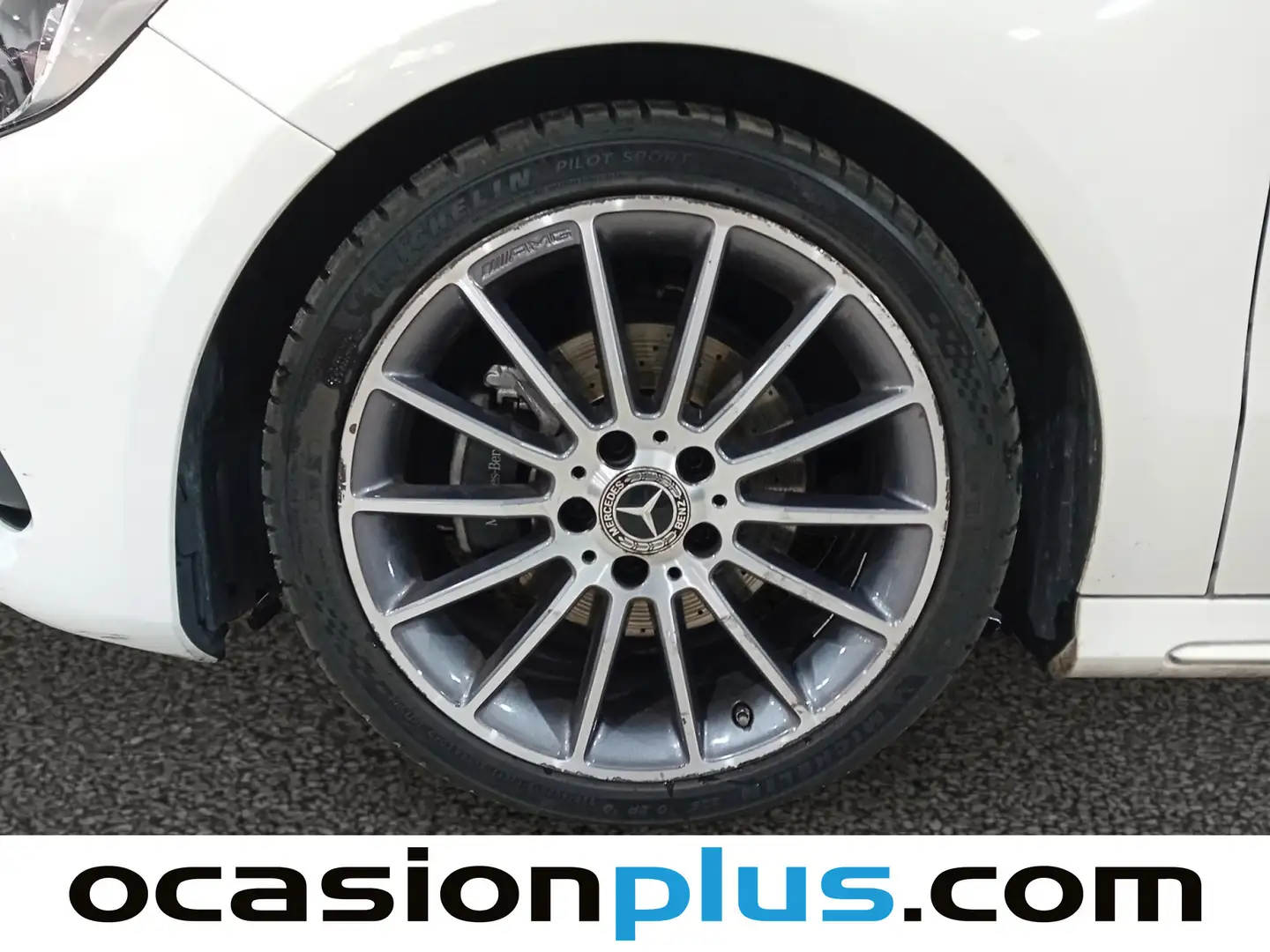 Foto Mercedes Clase A Mercedes-Benz Clase A 180 (122 CV) Pack AMG