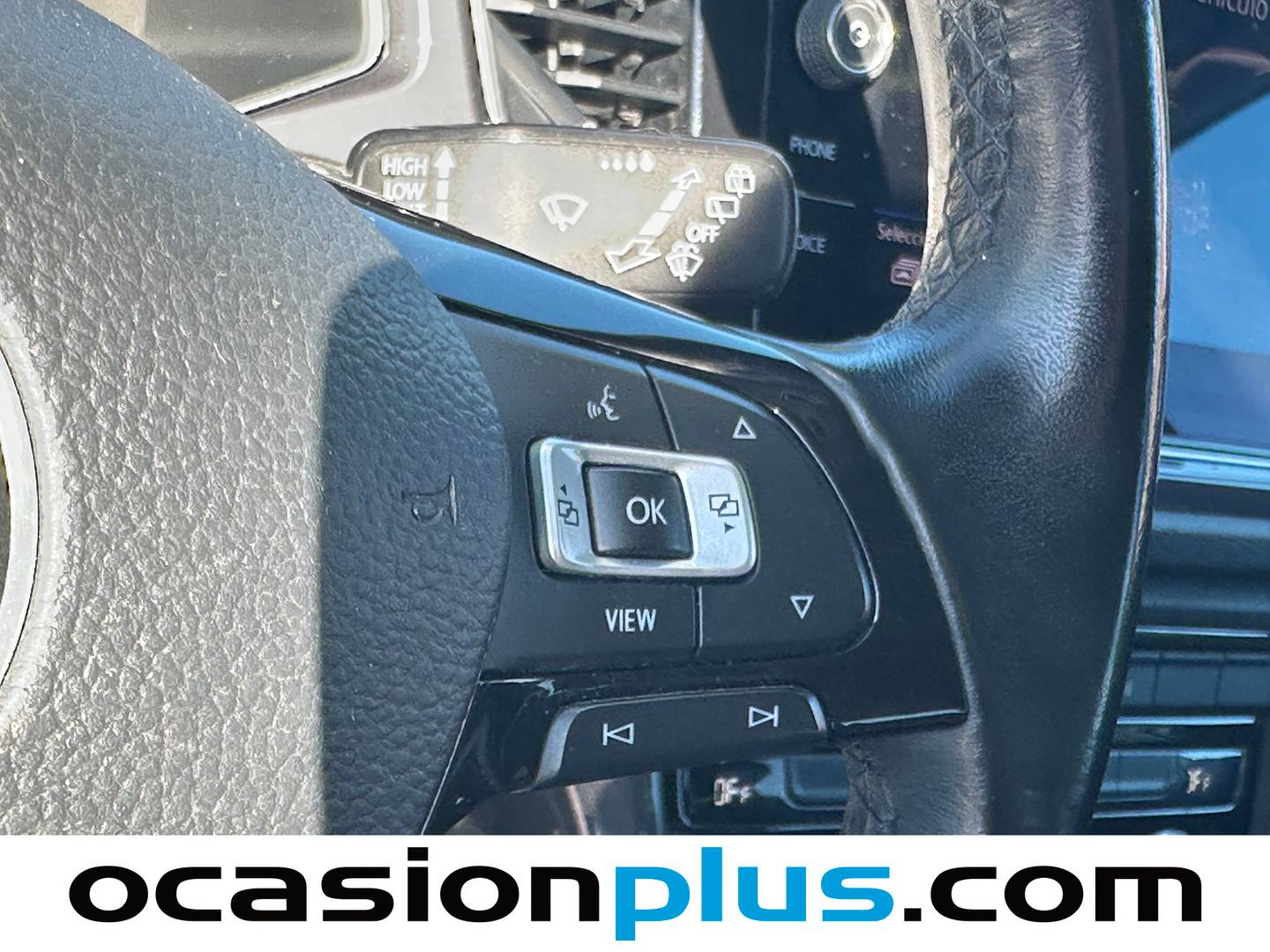 Foto Volkswagen T-Roc Volkswagen T-Roc Sport 1.5 TSI (150 CV) DSG