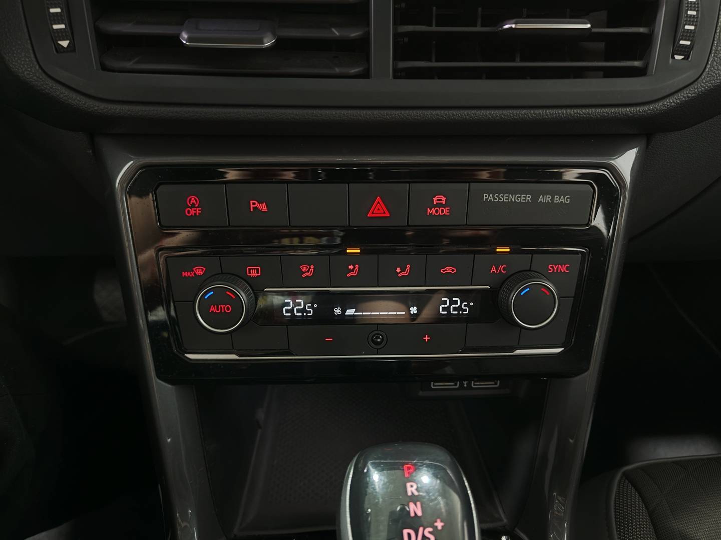 Volkswagen T-Cross Volkswagen T-Cross Sport 1.5 TSI (150 CV) DSG al mejor precio